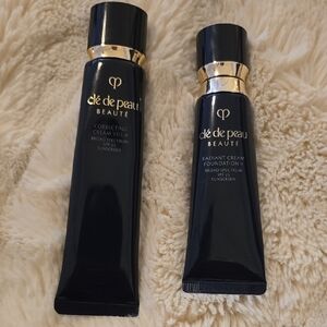 Clé de Peau Beauté Correcting Cream Veil and Radiant Cream Foundation